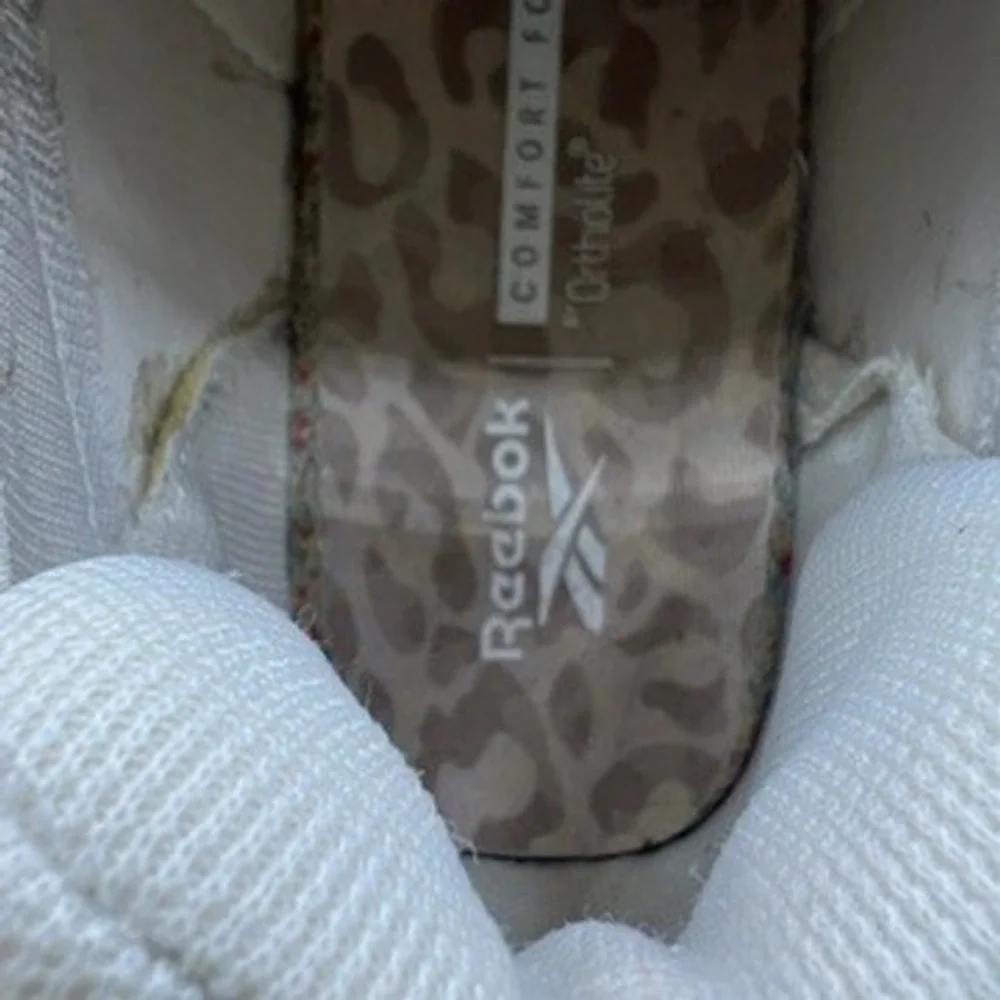 Reebok Zig‎ Dynamica Women's Size 8.5 Athletic Shoes White Gum Sole Sneakers